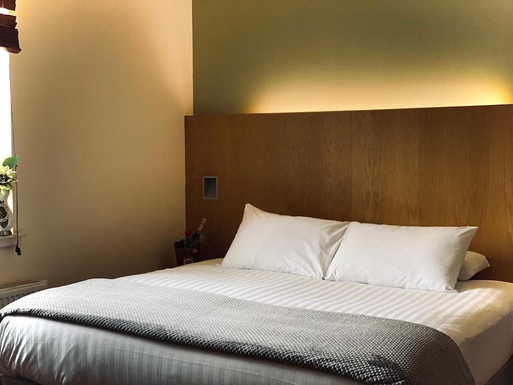 Rooms At 29 Bruce Street Dunfermline Esterno foto