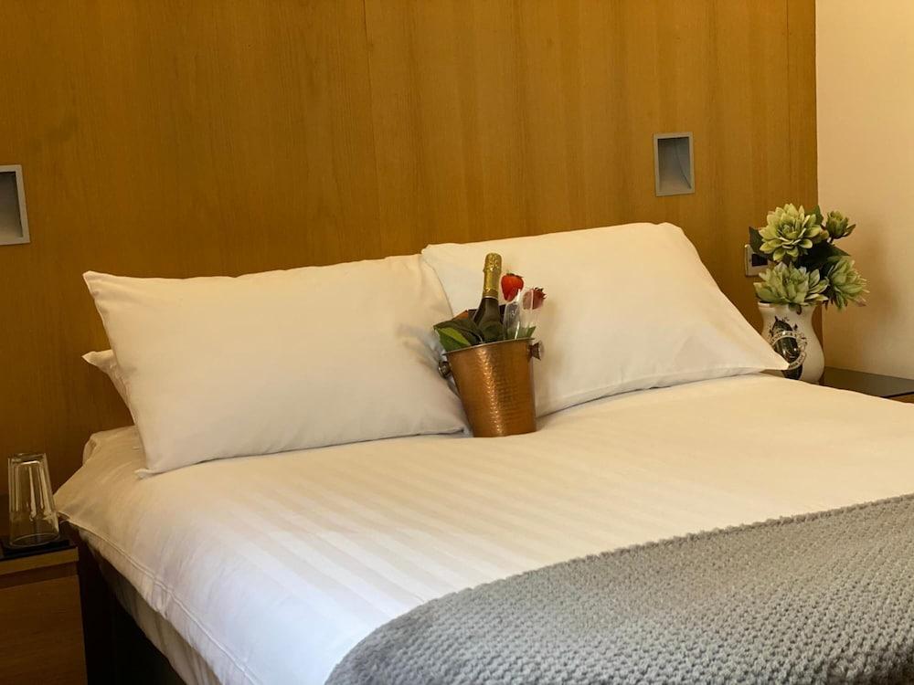 Rooms At 29 Bruce Street Dunfermline Esterno foto